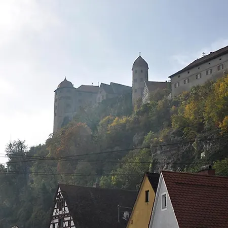 Zum Goldenen Lamm Hotel Harburg (Bavaria)